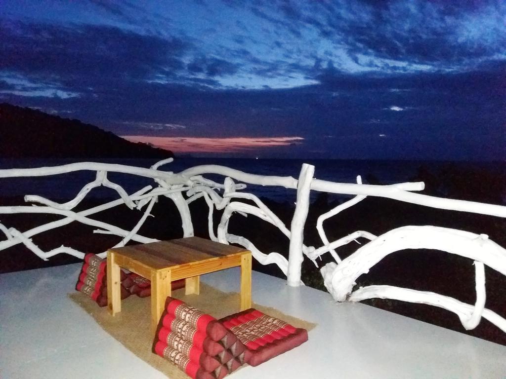 Rock View Terrace Hotel Koh Jum Buitenkant foto