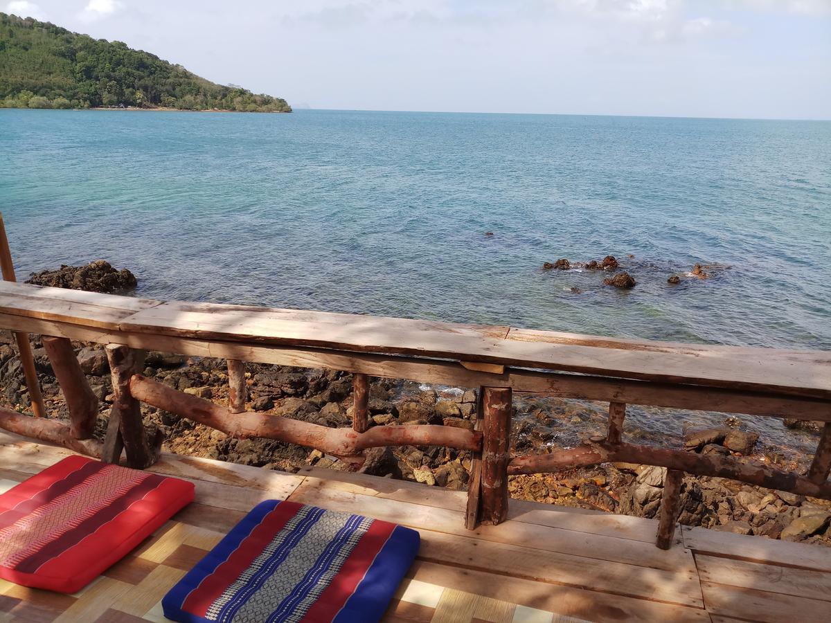 Rock View Terrace Hotel Koh Jum Buitenkant foto