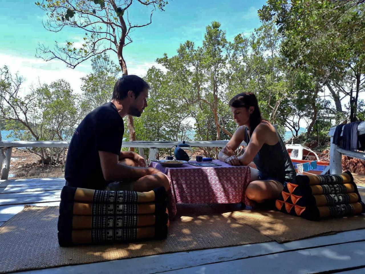 Rock View Terrace Hotel Koh Jum Buitenkant foto